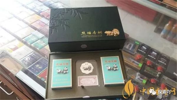 熊猫香烟礼盒价格多少？熊猫经典二包装礼盒价格表图介绍