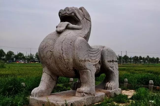 香烟南京金陵十二钗多少钱一包_南京香烟_香烟南京炫赫门
