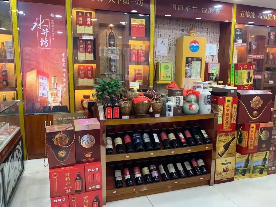 香烟中华价格表和图片_中华香烟_香烟中华金中支售价多少