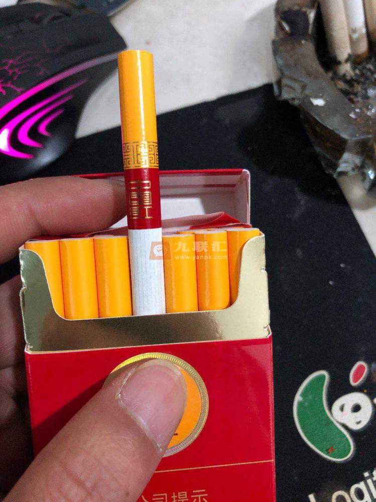 金圣(硬中国红)相册