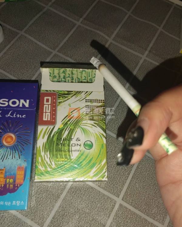 520(哈密瓜细支爆珠)相册